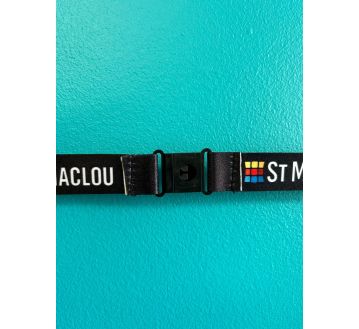 Attache lacet porte-badge